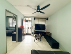 Blk 113 Chong Pang Vale (Yishun), HDB 4 Rooms #525219031